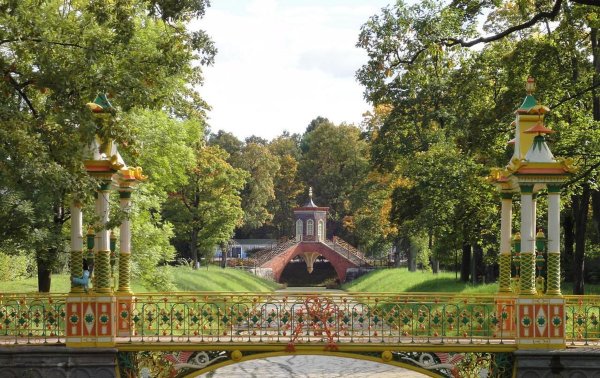 Александровский парк Санкт-Петербург