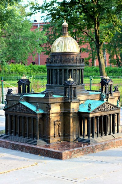 Александровский парк Санкт-Петербург