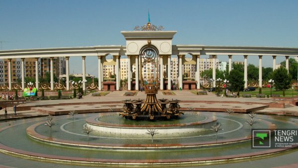 Парк имени первого президента Республики Казахстан (Алма-Ата)