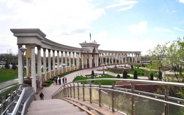 Парк президента в Алматы