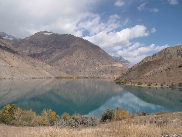 Озеро Искандеркуль Таджикистан