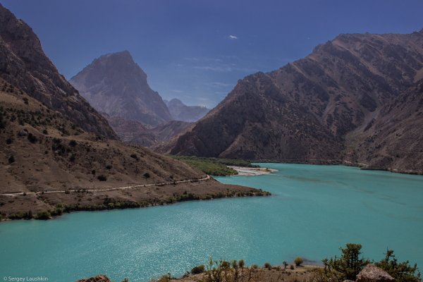 Озеро Искандеркуль Таджикистан