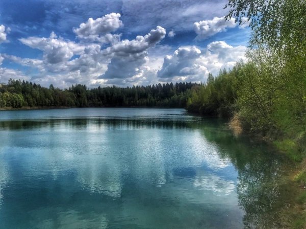 Поселок Фосфоритный голубое озеро