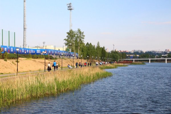 Набережная около Мещерского озера