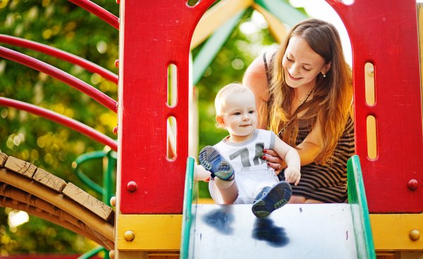 Фотосессия на детской площадке