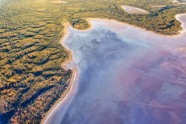 Озеро Эйр в Австралии