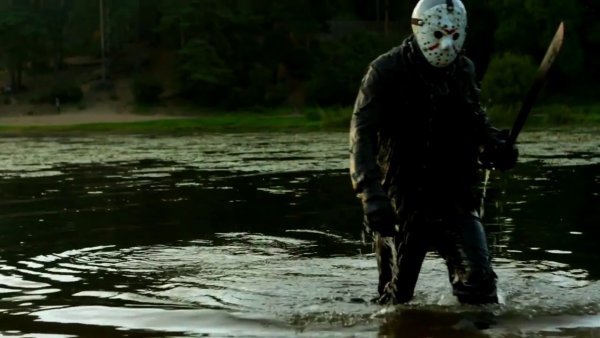 Джейсон Вурхис хрустальное озеро