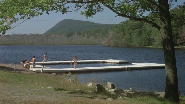 Озеро Кристал Лейк пятница 13