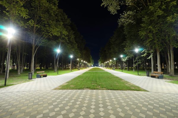 Парк Победы вечером в Орле