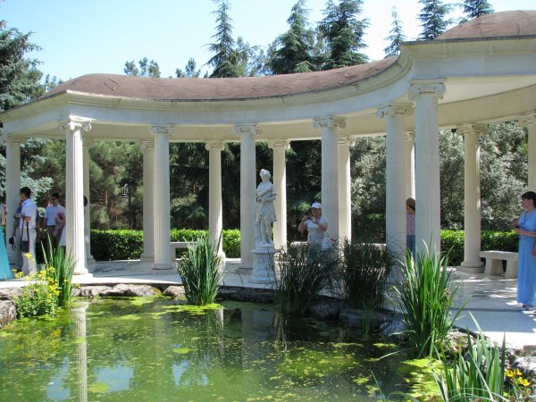 Парк Айвазовское в Крыму