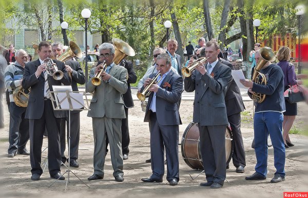 "В городском саду играет духовой оркестр" Шуя