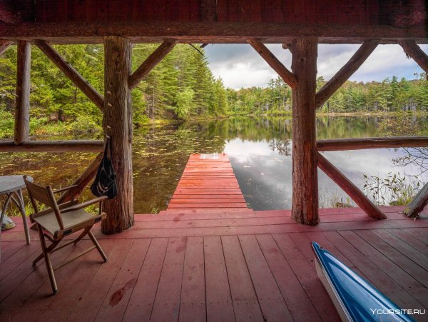Дом у озера
