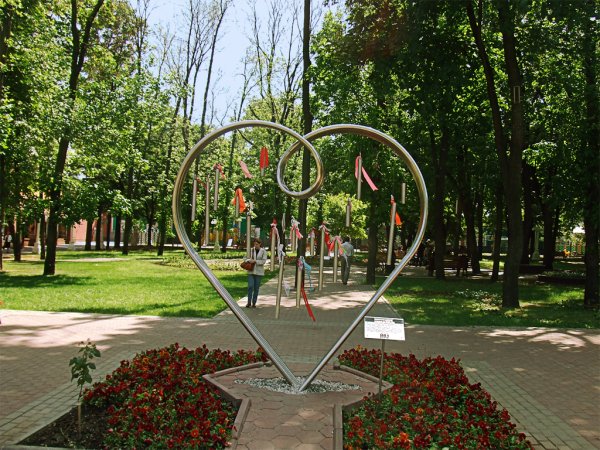 Сад Эрмитаж в Москве