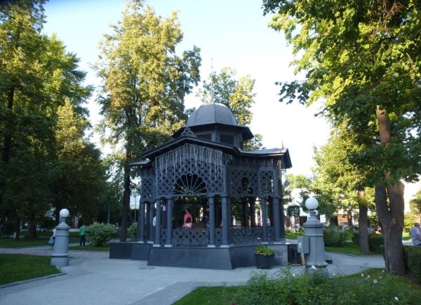 Сад Эрмитаж беседка