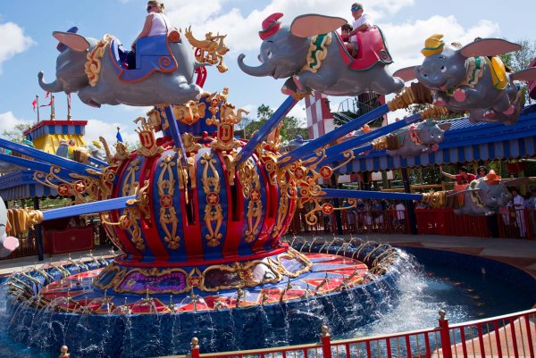 Диснейленд Париж аттракционы американские горки