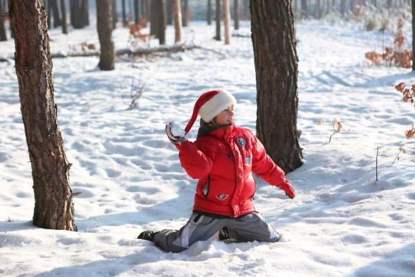 Снежные игры на улице