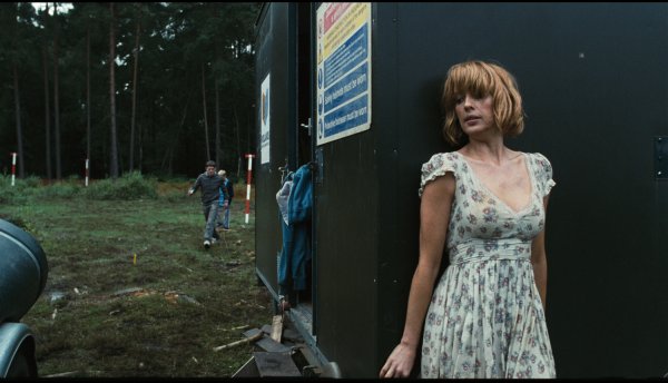 Келли Райлли райское озеро