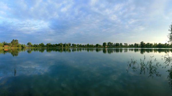 Панорама водоем