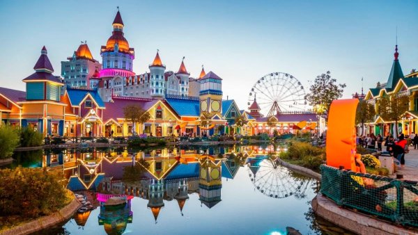 Сочи парк Диснейленд