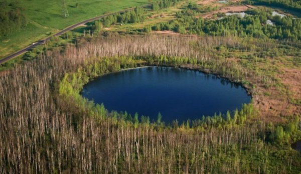 Бездонное озеро в Подмосковье