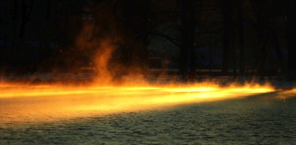 Горящее озеро