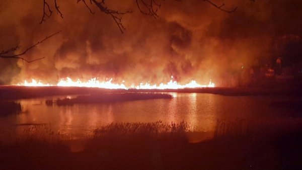 Горящее озеро Кахынайдах