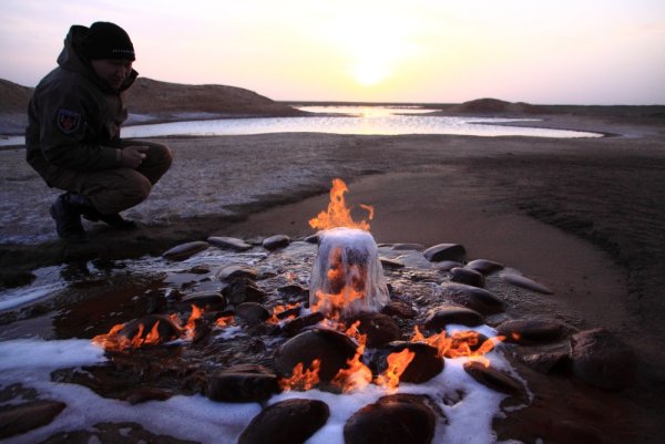 Огненный источник в Калмыкии