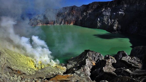 Самое ядовитое озеро в мире
