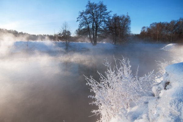 Незамерзающая река Пехорка в пос. Красково