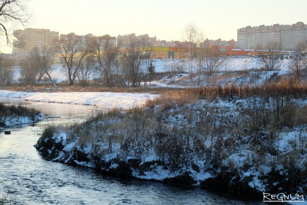 Река Пехорка в Балашихе зимой