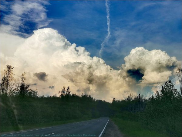 Тучи гремят