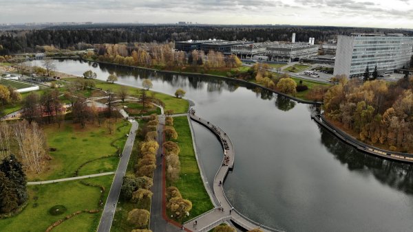 Пруд Ангстрем Зеленоград