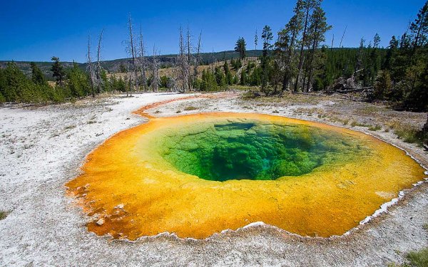 Озеро утренней славы США
