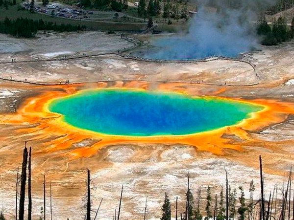 Самое опасное озеро в мире