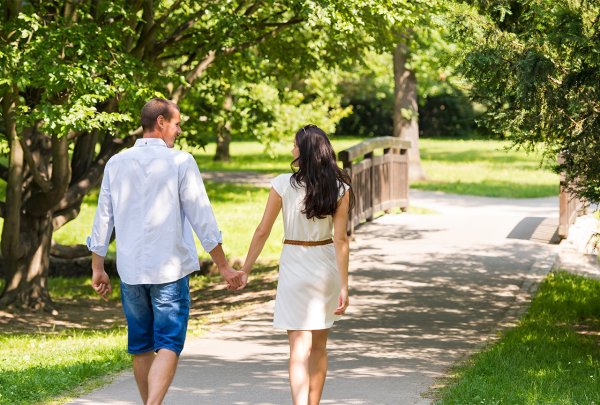 Парочка на прогулке