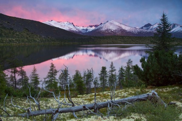 Хребет Черского (Северо-Восточная Сибирь)