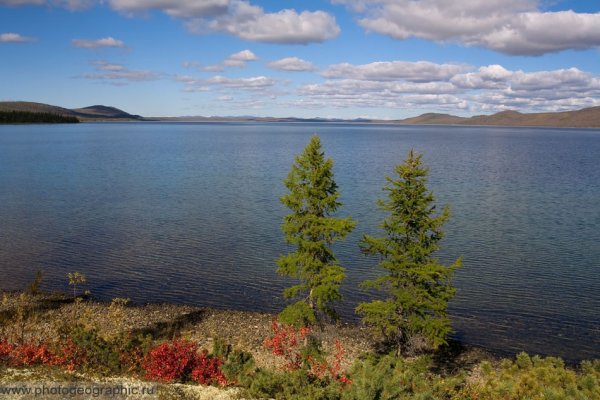 Озеро Лабынкыр в Якутии