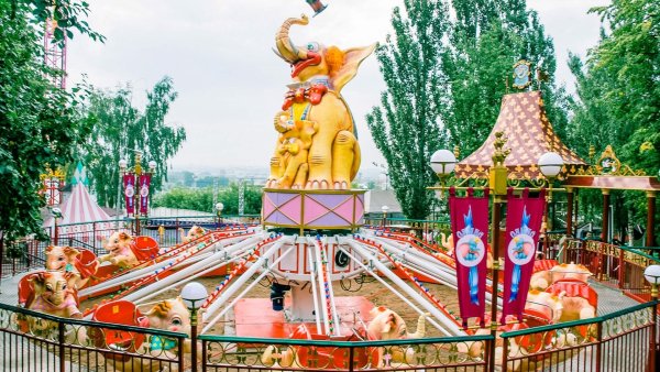 Летний сад Горького Ижевск аттракционы