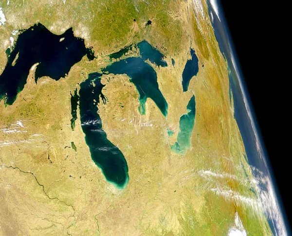 5 Великих озер Америки