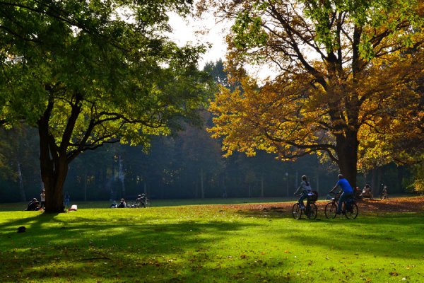Берлин Германия парк Тиергартен