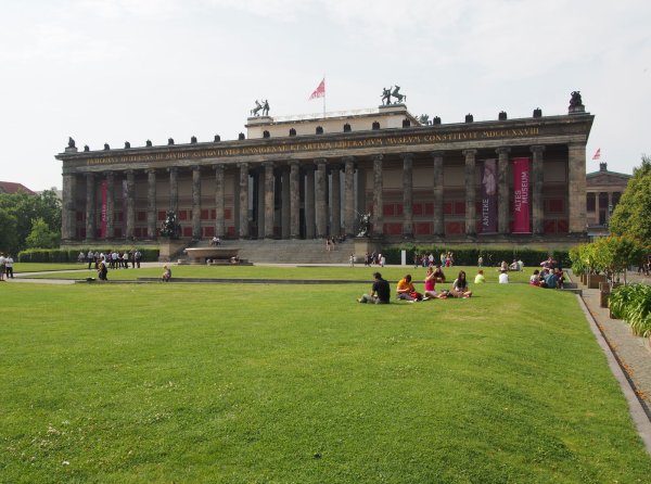 Лужайки Тиргартена в Берлине