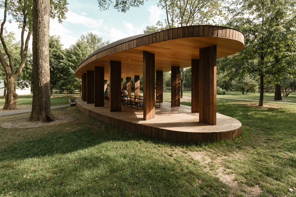 Гончаровский парк беседка