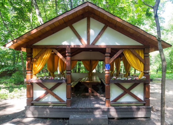 Булатниково беседки