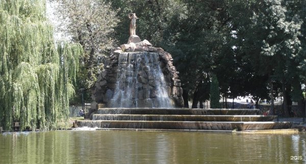 Парк Горького Алматы