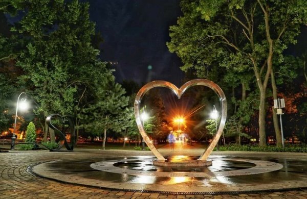 Фонтан в сквере Гудовича Анапа