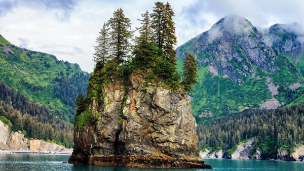 Байкальский хребет Высокогорная Тайга Байкал