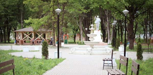 Площадь Победы парк Ленина