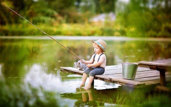 Мальчик с удочкой