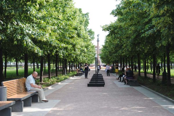 Парк на Цветном бульваре Москва