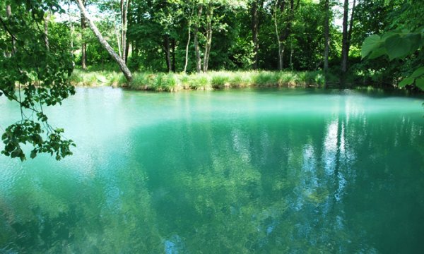 Голубая Криница (синий колодец)